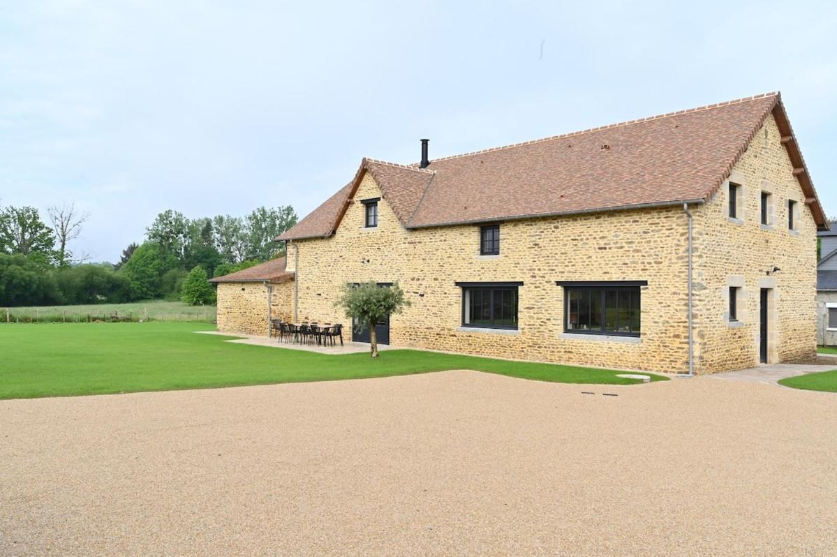 La Grange Et Le Nid Villa Saint-Pierre-des-Nids Exterior photo